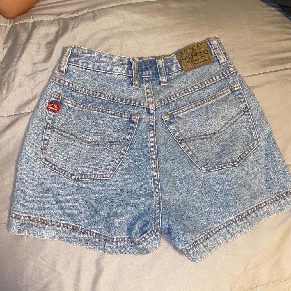 Vintage high wasted jean shorts